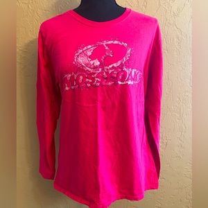 Mossy Oak pink long sleeve shirt